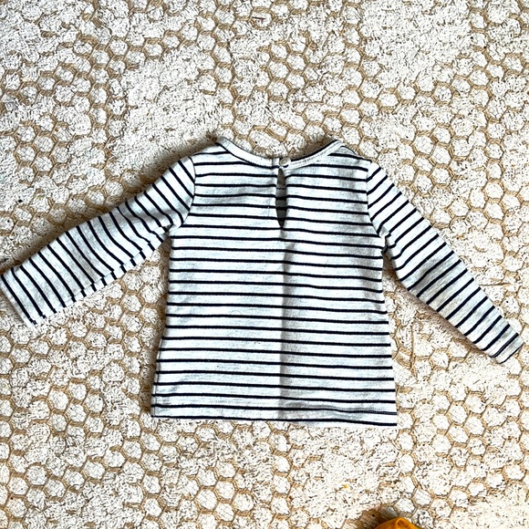 Carter’s Infant 9M Girl’s Striped Tee & Slub Pant Set - Picture 3 of 12